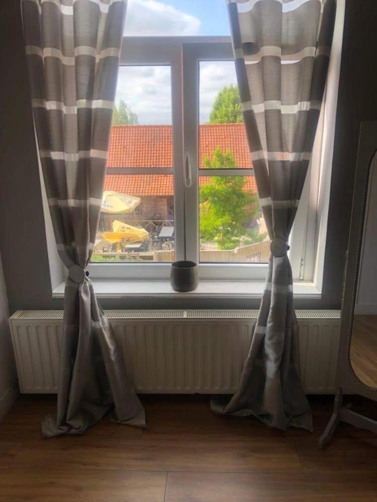 Welkom Huis Eecke Екстериор снимка